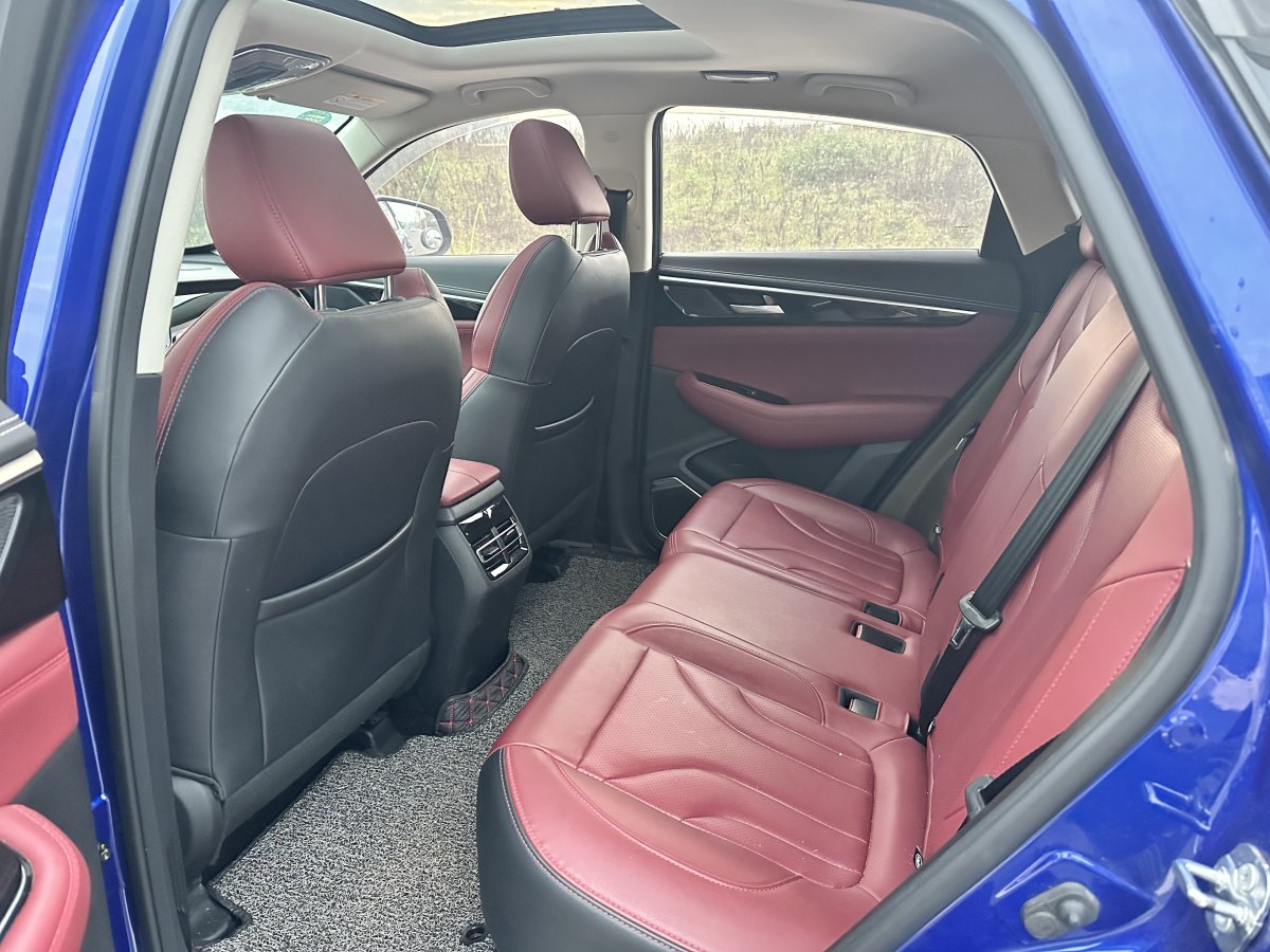 長(zhǎng)安 CS85 COUPE  2019款  1.5T 動(dòng)版 國(guó)VI圖片