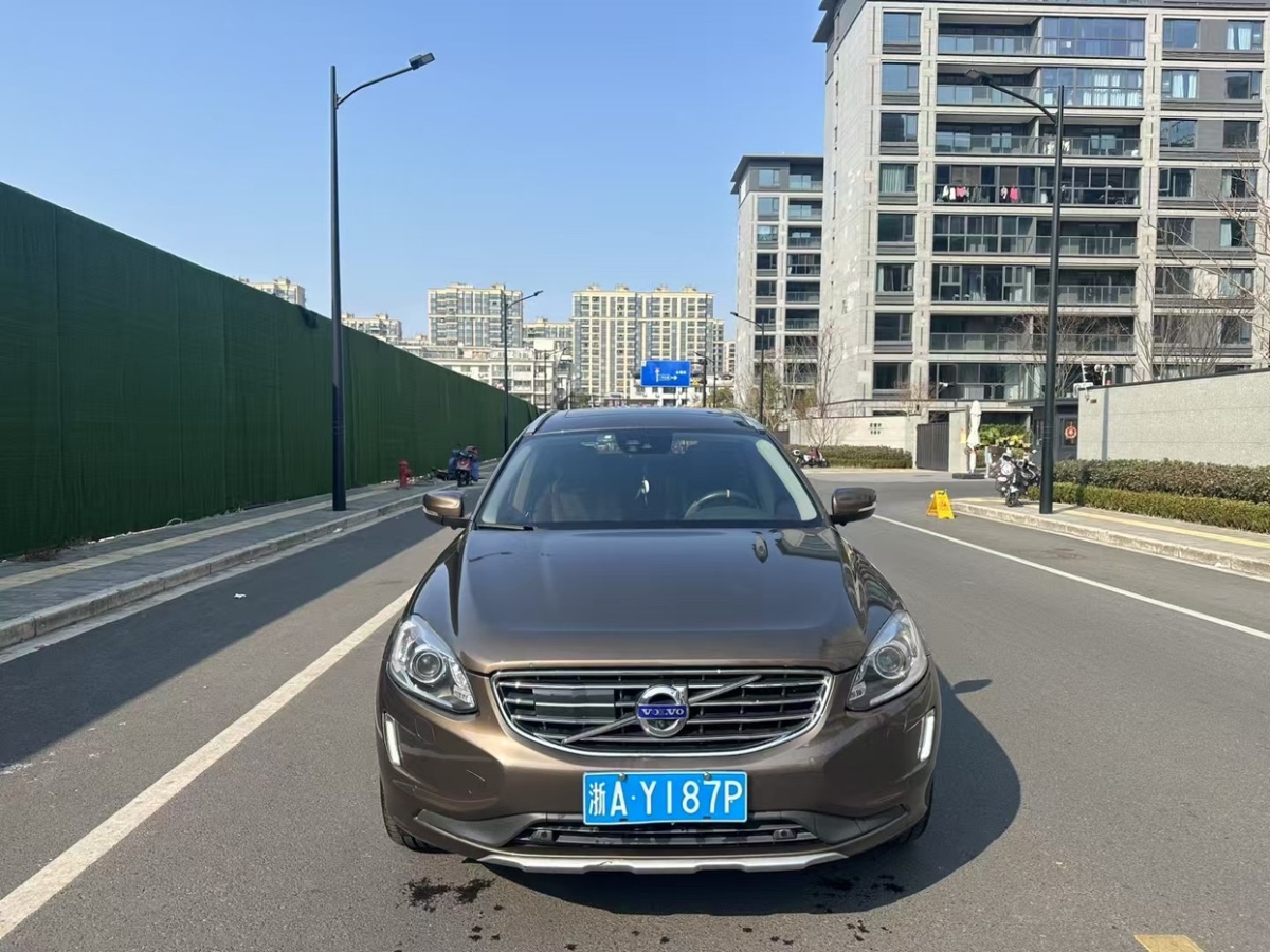 沃爾沃 XC60  2019款 T5 四驅(qū)智遠版圖片