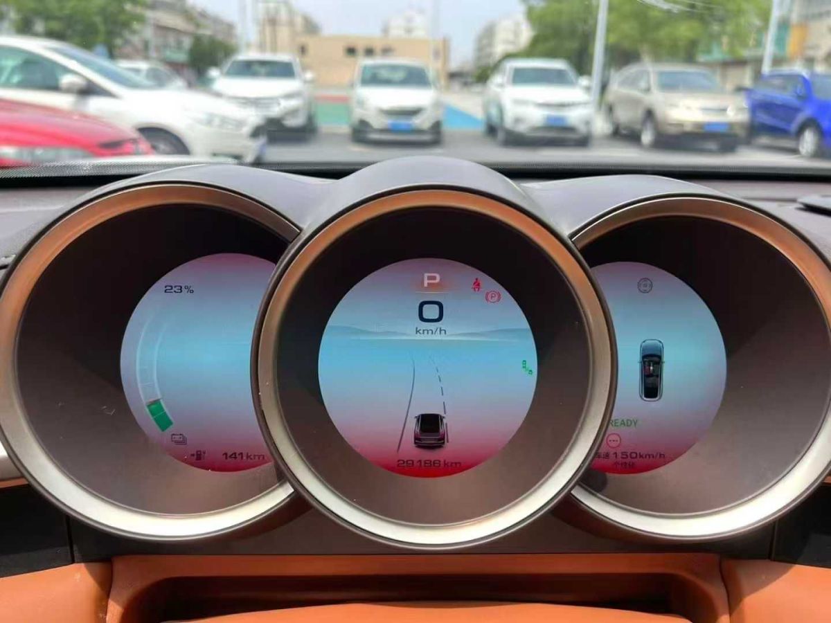 歐拉 歐拉好貓  2023款 401km標(biāo)準續(xù)航 尊榮型 磷酸鐵鋰圖片