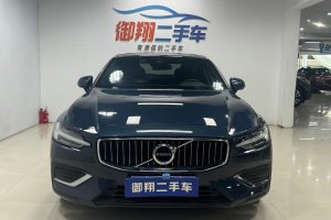 2021年11月沃尔沃 S60L  B4 智逸豪华版