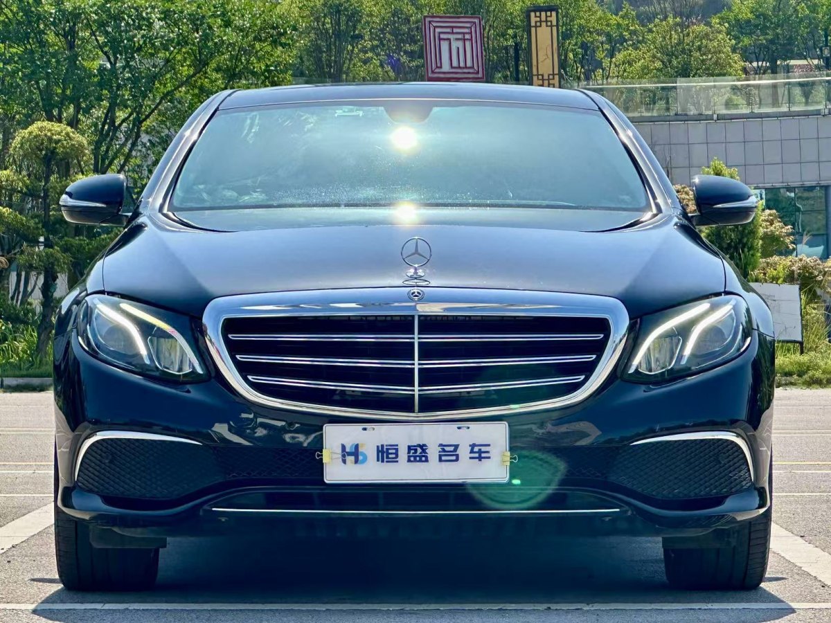2020年1月奔馳 奔馳E級  2020款 改款 E 260 L