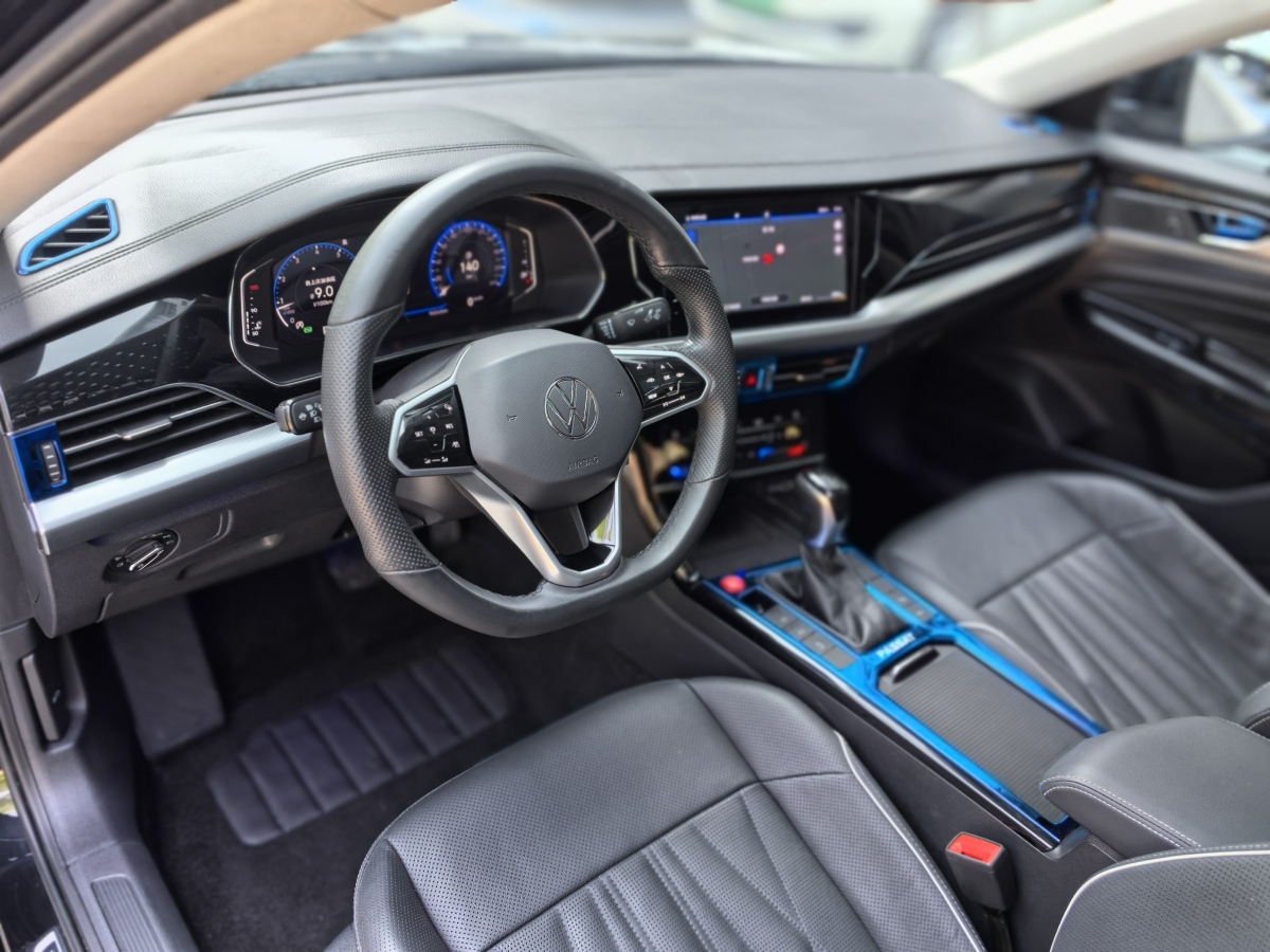 大眾 帕薩特  2022款 330TSI 豪華版圖片