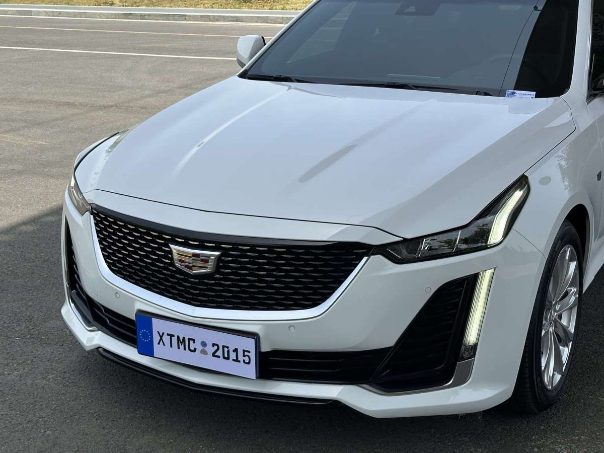 凱迪拉克 CT5  2023款 28T 豪華型（標(biāo)準(zhǔn)版）圖片