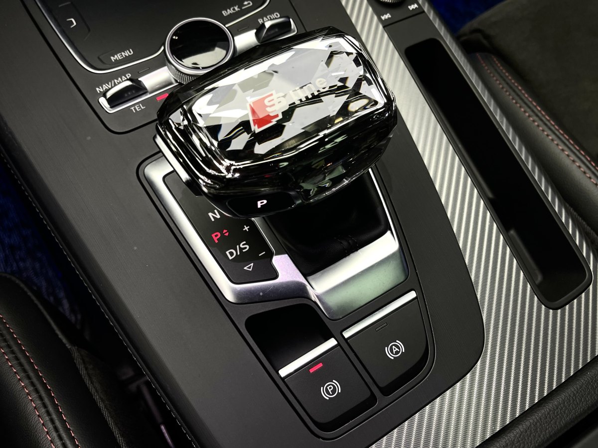 奧迪 奧迪Q5L  2020款 45 TFSI 尊享運(yùn)動型圖片
