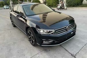 邁騰 大眾 200萬輛紀(jì)念版 330TSI DSG豪華型