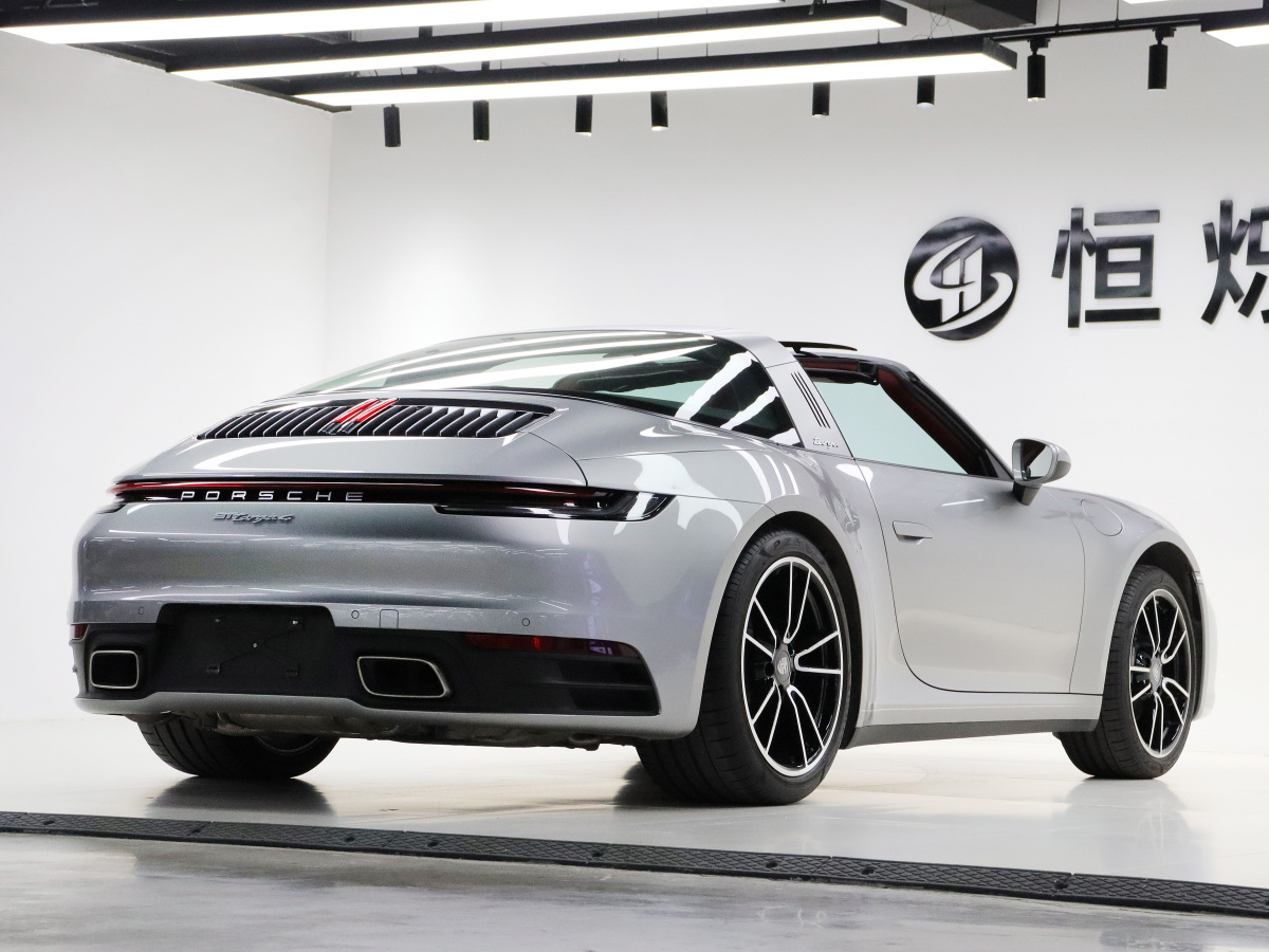 2021年6月保時(shí)捷 911  2020款 Targa 4 3.0T