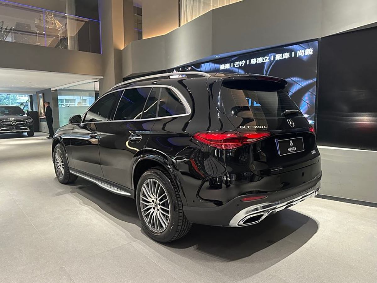 奔馳 奔馳GLC  2024款 改款 GLC 300 L 4MATIC 動感型 5座圖片