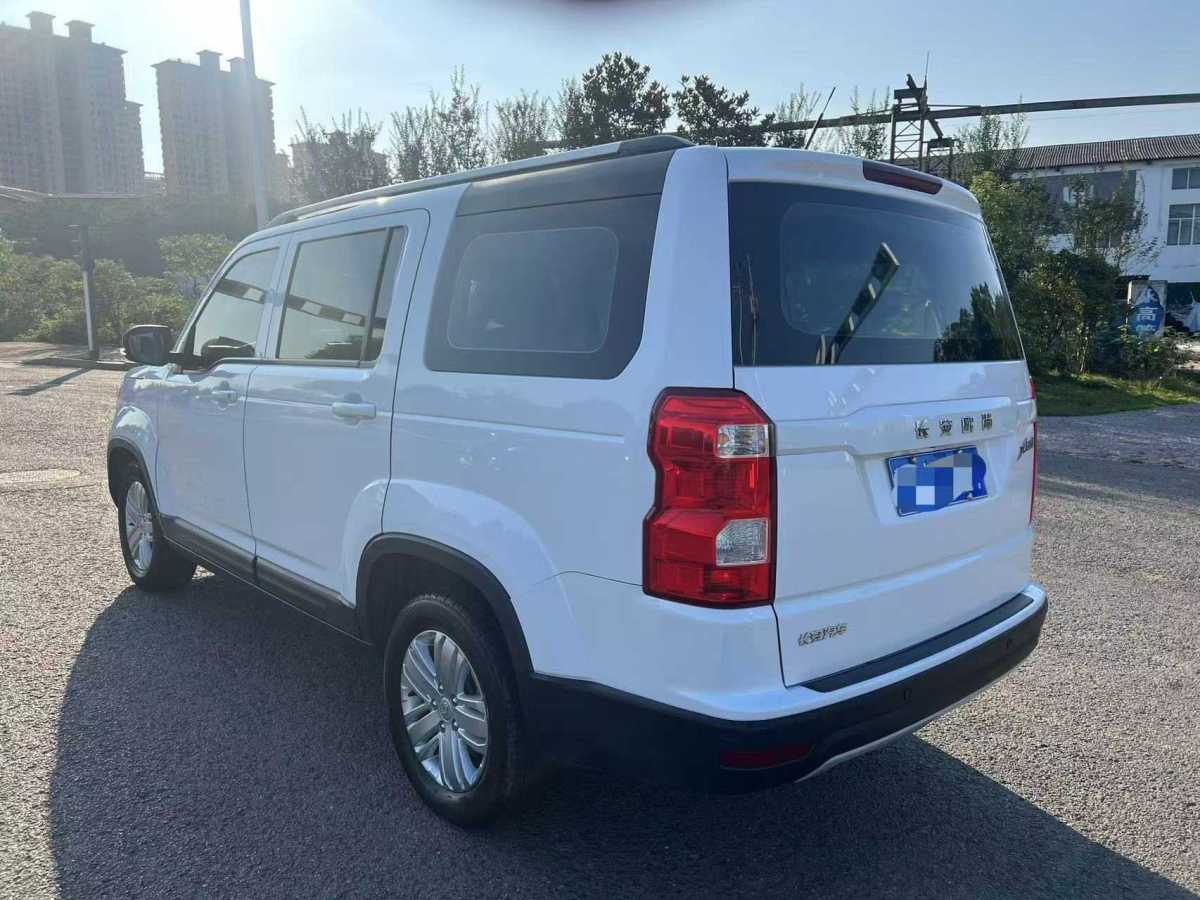 2019年5月長(zhǎng)安歐尚 X70A  2019款 1.5L 手動(dòng)舒適型 國VI