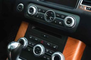 攬勝運(yùn)動(dòng)版 路虎 3.0T TDV6 HSE 柴油版