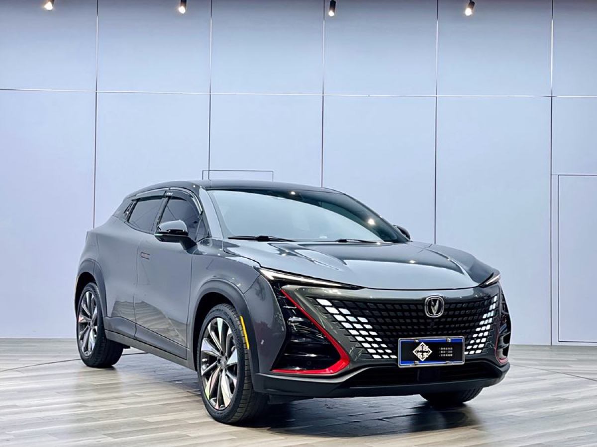 長(zhǎng)安 UNI-T  2020款 1.5T 旗艦型圖片