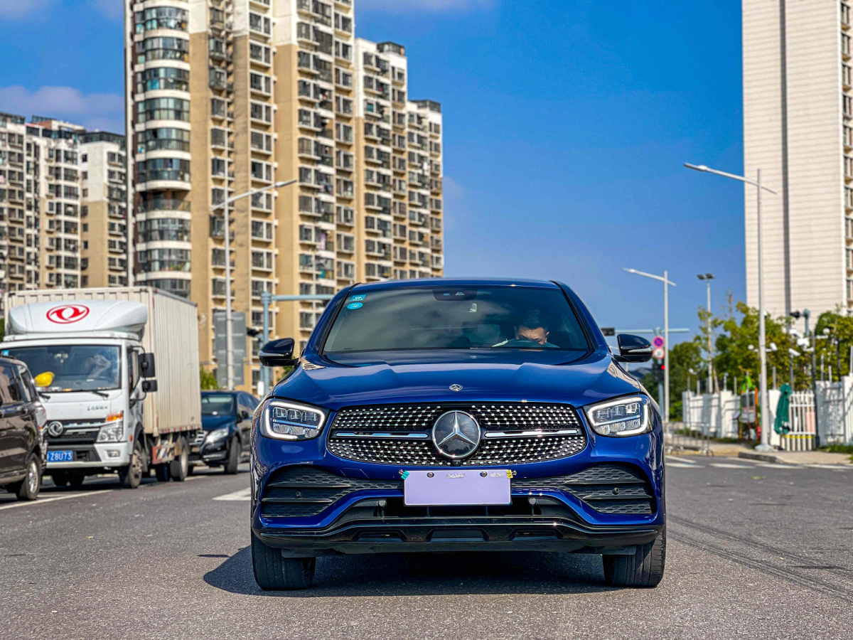 奔馳 奔馳GLC  2023款 GLC 300 4MATIC 轎跑SUV圖片