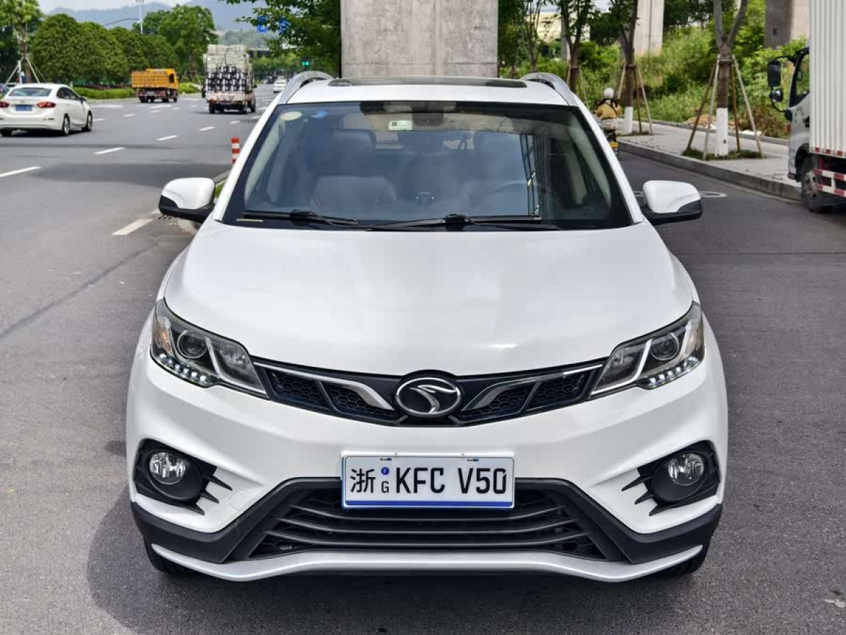 東南 DX3  2018款 1.5L 手動(dòng)尊貴型圖片