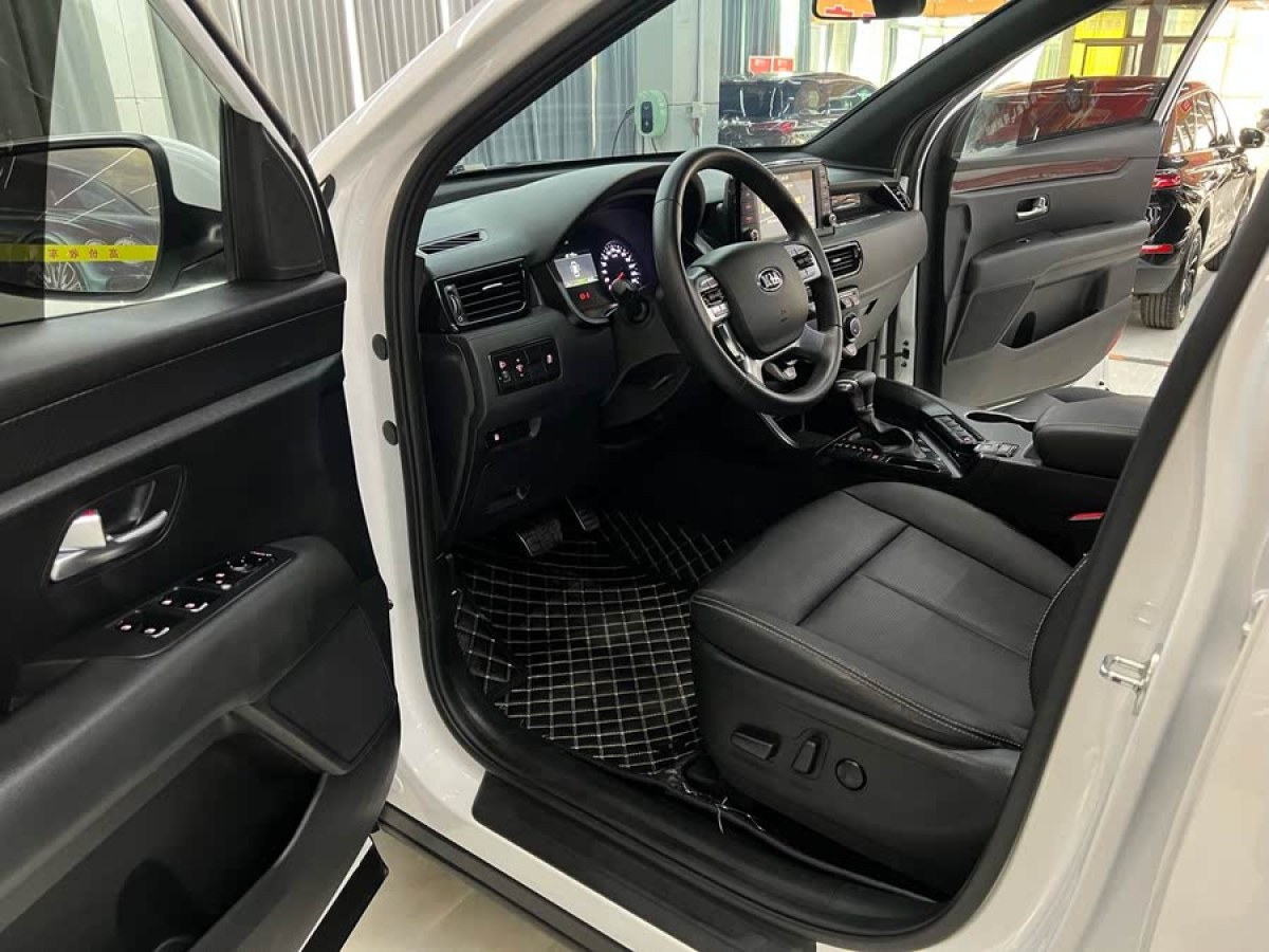 起亞 KX7  2020款 2.0T 自動兩驅(qū)GLS 7座圖片
