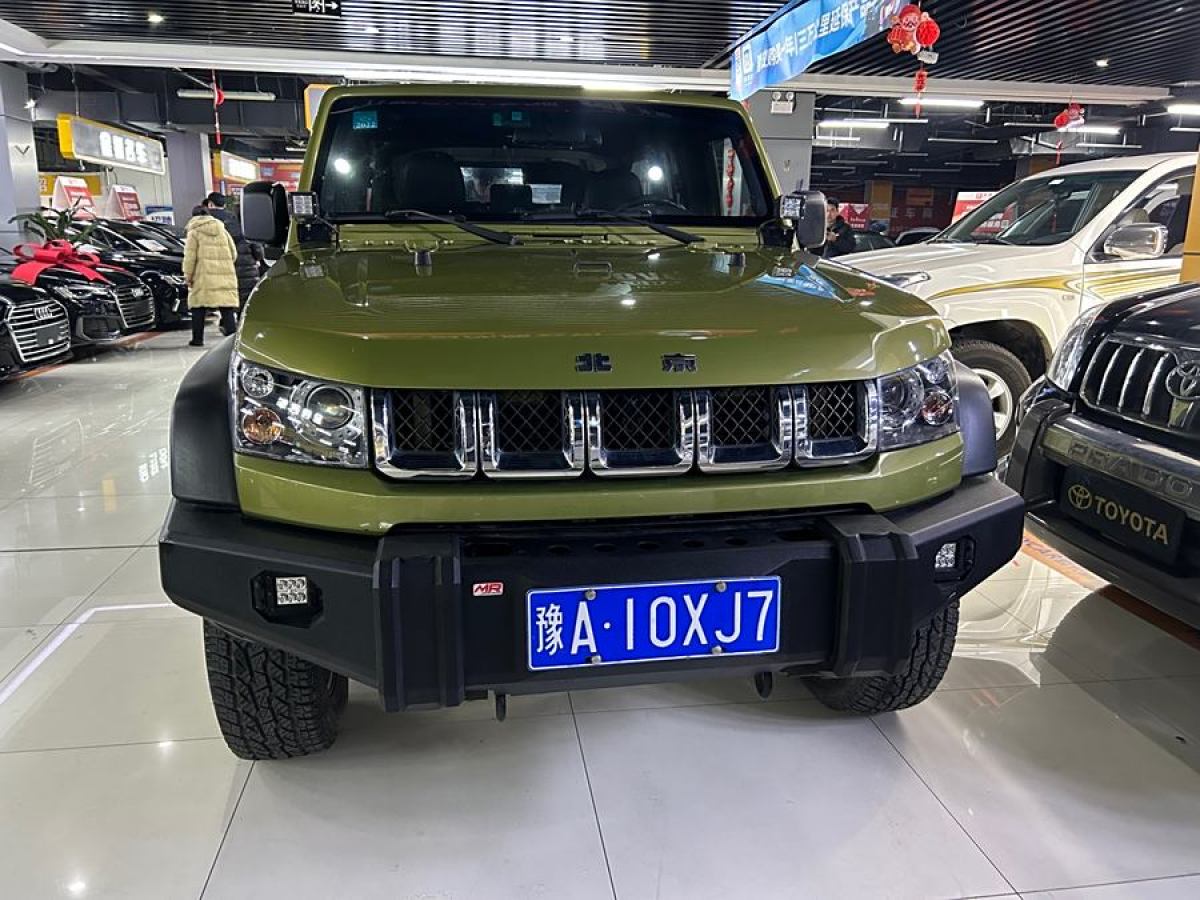 北京 BJ40  2016款 40L 2.3T 自動(dòng)四驅(qū)尊享版圖片