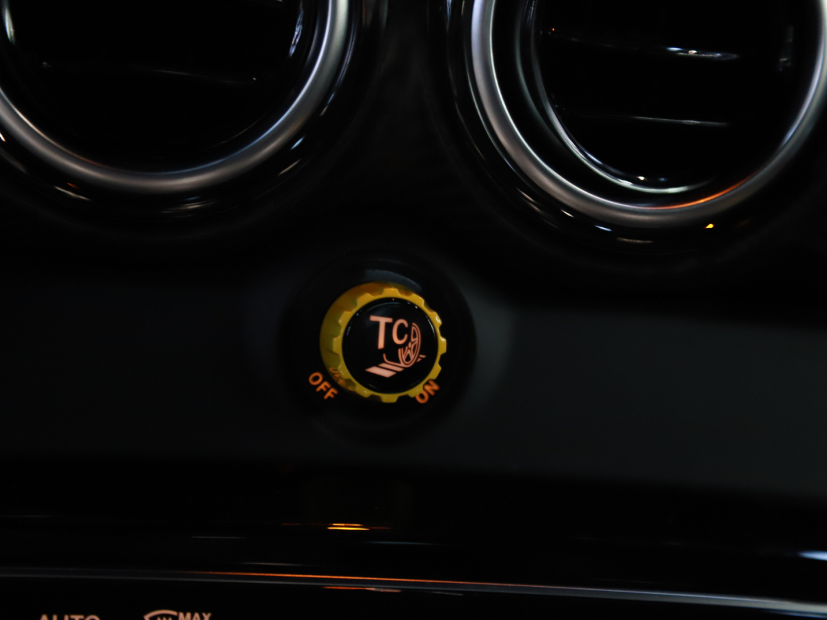 2020年1月奔驰 奔驰AMG GT  2017款 AMG GT R