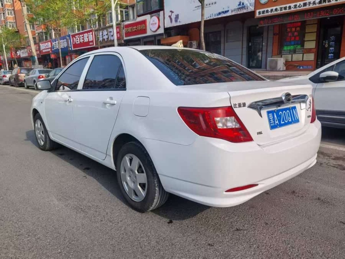 比亞迪 F3  2015款 節(jié)能版 1.5L 手動(dòng)舒適型圖片