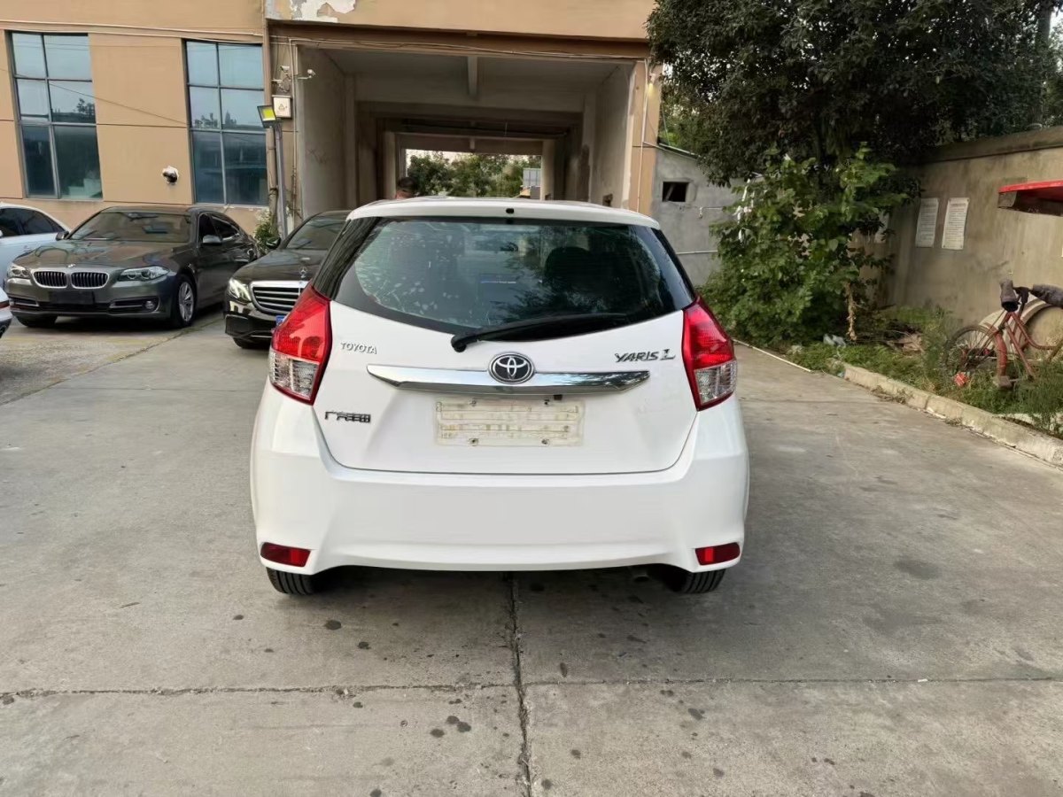 豐田 YARiS L 致炫  2014款 1.3E 手動魅動版圖片