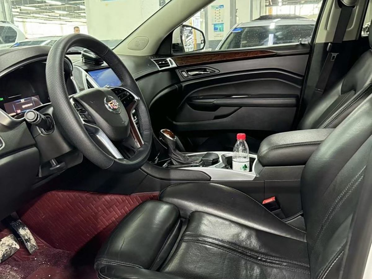 凱迪拉克 SRX  2015款 3.0L 精英型圖片