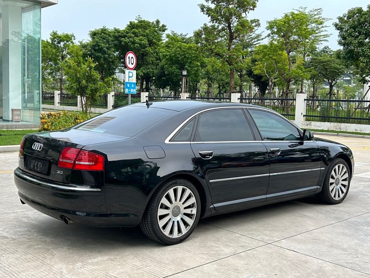 奧迪 奧迪A8  2009款 A8L 2.8 FSI 標(biāo)準(zhǔn)型圖片