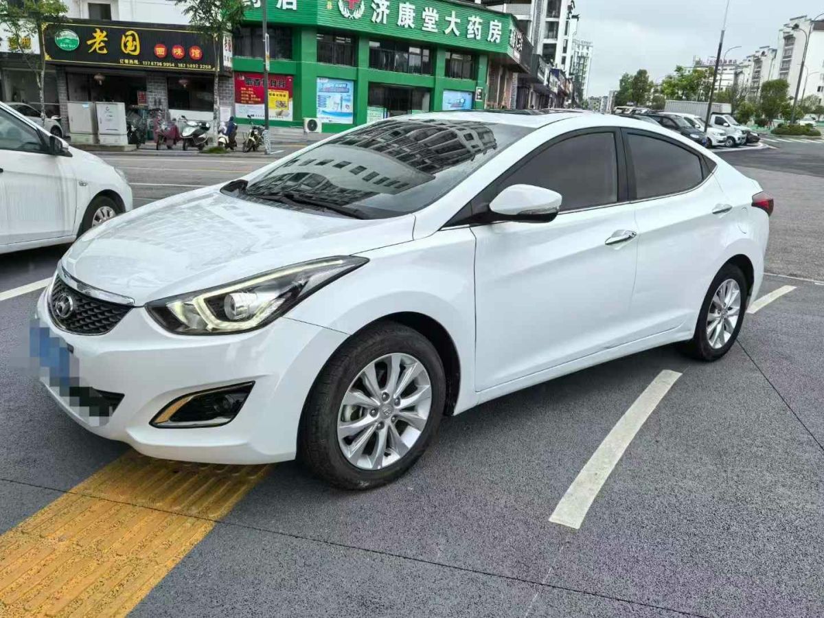 現(xiàn)代 悅動(dòng)  2017款 1.6L 自動(dòng)悅值版GLS圖片