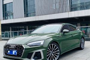 奧迪A5 奧迪 Sportback 40 TFSI 時(shí)尚動(dòng)感型