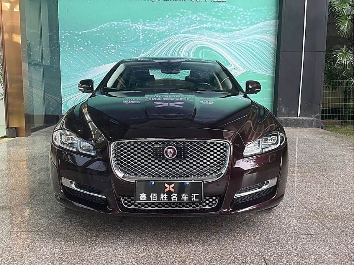 捷豹 XJ  2018款 XJL 3.0 SC 兩驅(qū)典雅商務(wù)版圖片