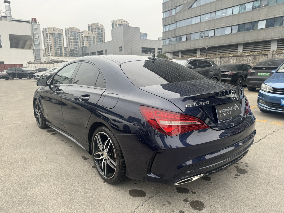 2017年6月奔馳 奔馳CLA級  2016款 改款 CLA 220 4MATIC