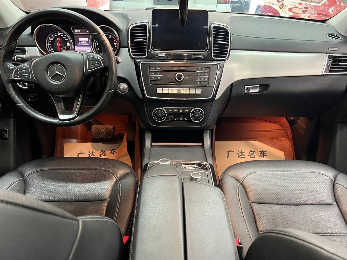 奔馳 奔馳GLE轎跑  2018款 GLE 320 4MATIC 轎跑SUV圖片