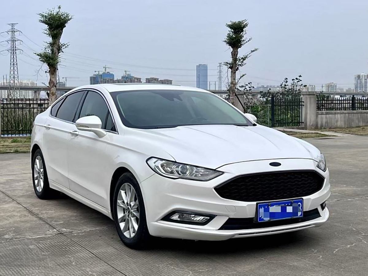 福特 蒙迪歐  2017款 改款 EcoBoost 180 時(shí)尚型圖片