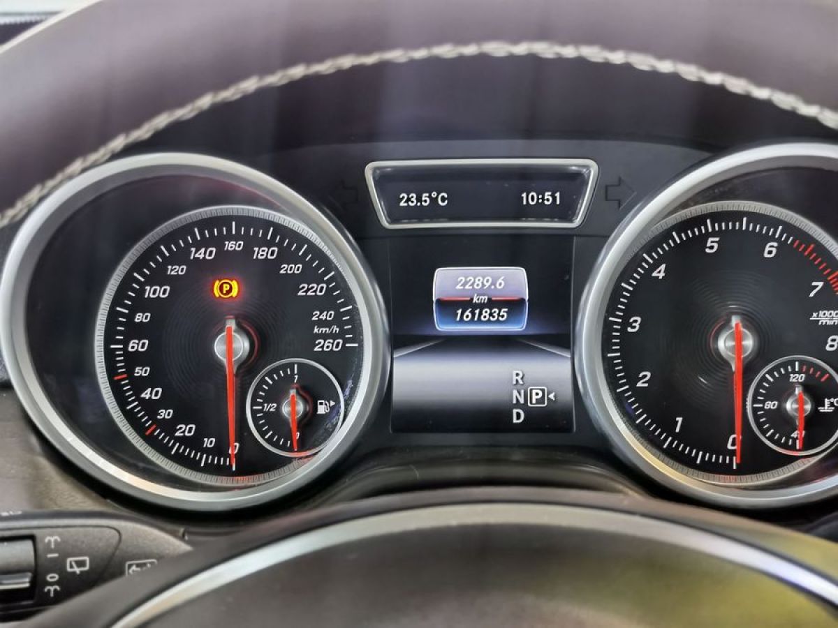 奔驰 奔驰GLE  2015款 GLE 400 4MATIC图片