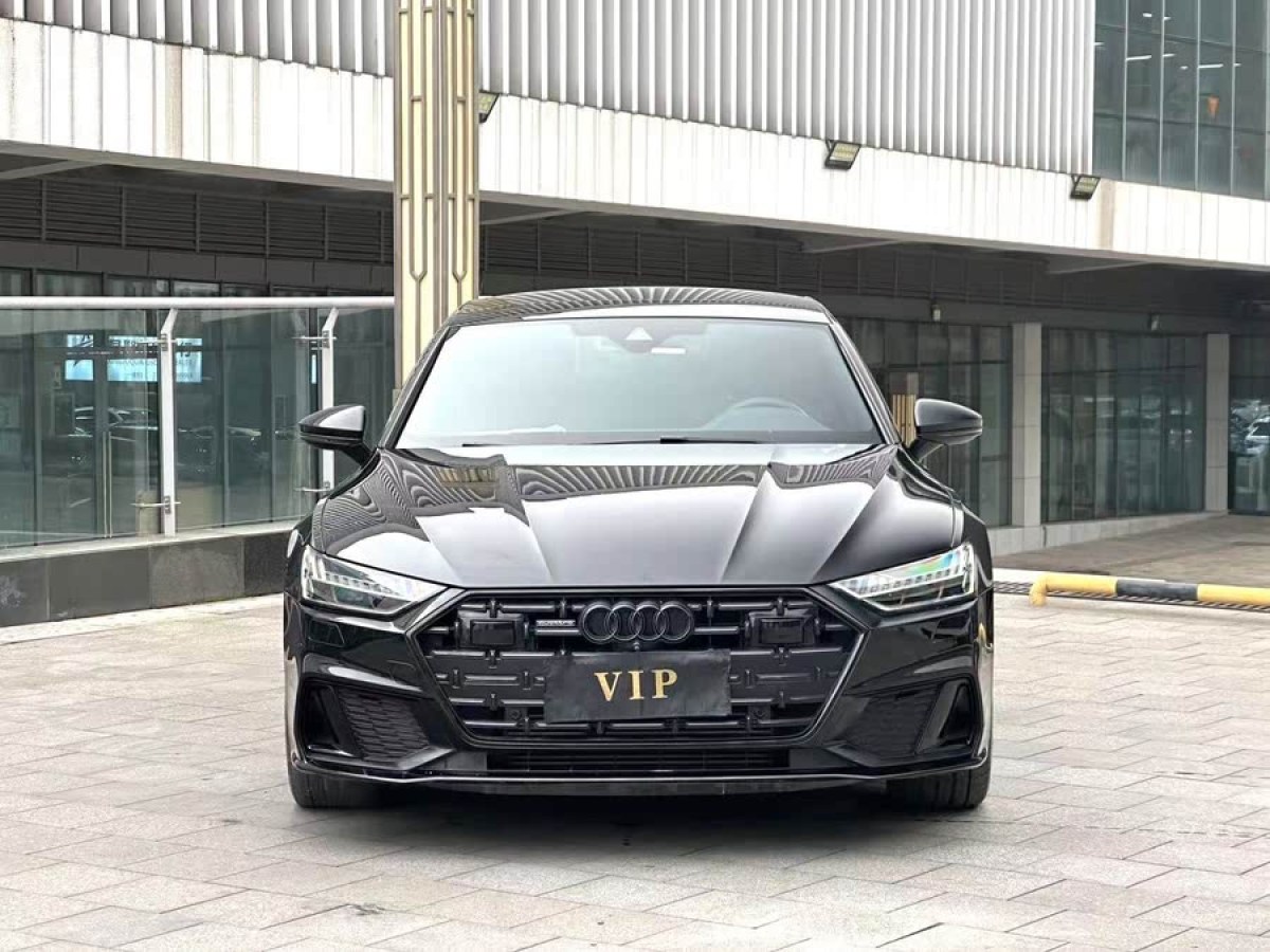 奧迪 奧迪A7L  2022款 45 TFSI quattro S-line 圣騎士圖片