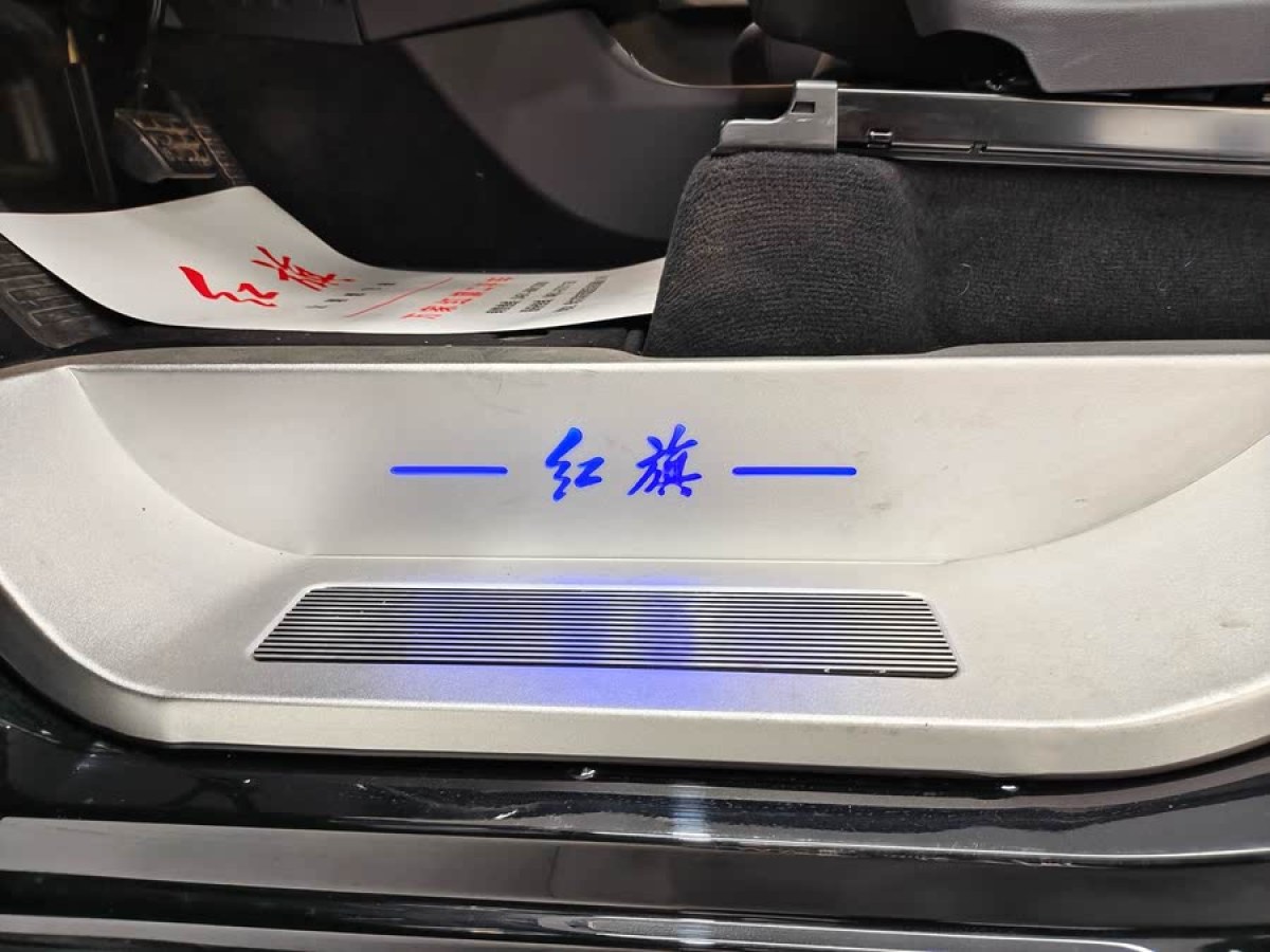 紅旗 紅旗HQ9 PHEV  2024款 2.0T 四驅(qū)商務(wù)版圖片