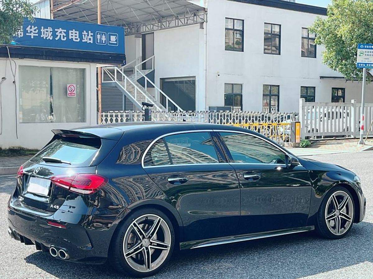 奔馳 奔馳A級AMG  2022款 AMG A 45 4MATIC+圖片