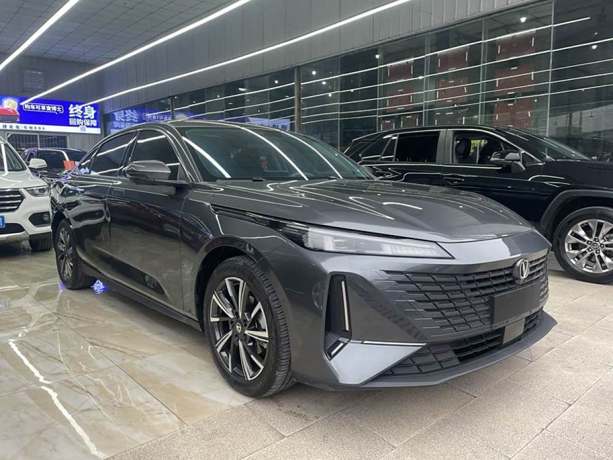 長安 逸達  2023款 藍鯨NE 1.5T GDI DCT領(lǐng)航型圖片