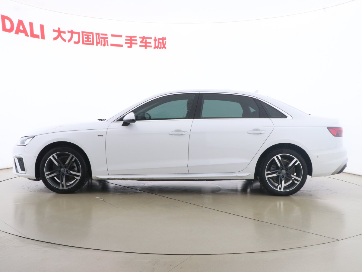 奧迪 奧迪A4L  2020款 40 TFSI 豪華動感型圖片