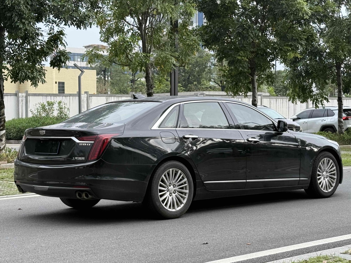 凱迪拉克 CT6  2019款 28T 時尚型圖片