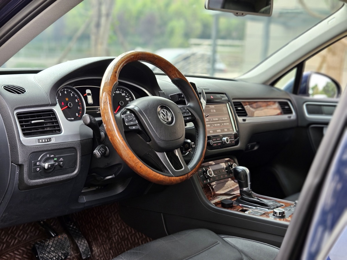 大眾 途銳  2011款 3.0TSI 舒適型圖片