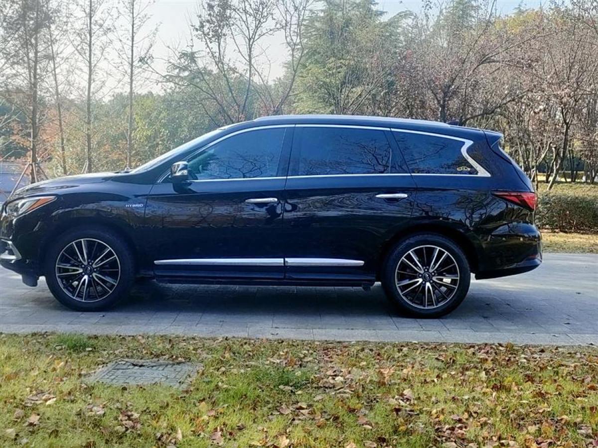 英菲尼迪 QX60  2020款 2.5 S/C Hybrid 兩驅(qū)卓越版 國VI圖片