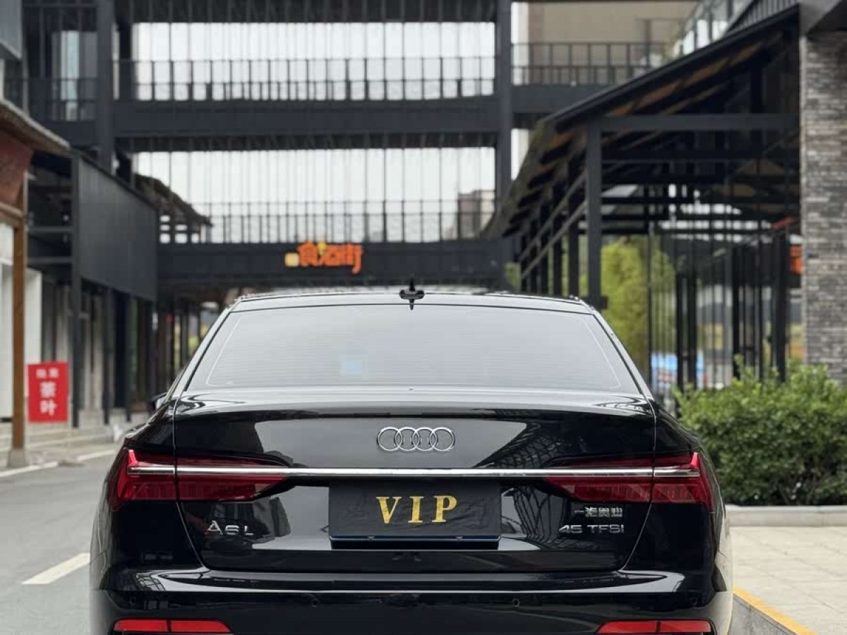奧迪 奧迪A6L  2024款 45 TFSI 臻選動(dòng)感型圖片
