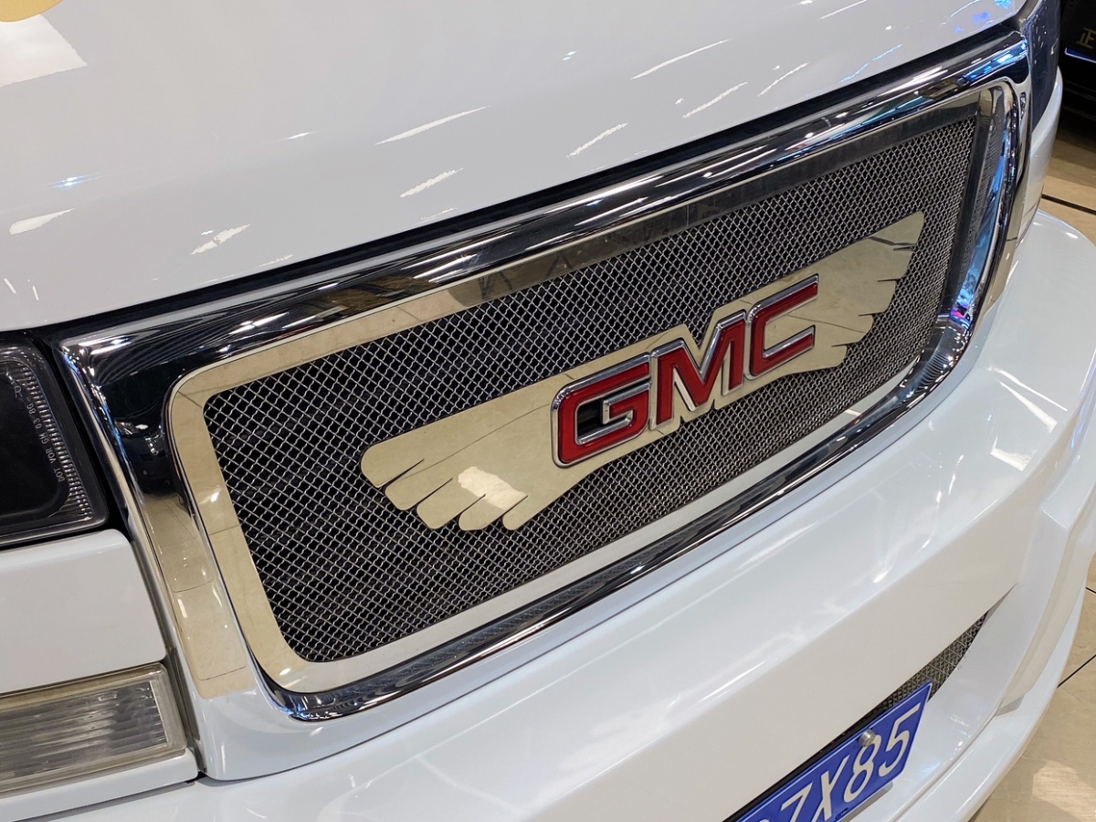 GMC SAVANA  2015款 5.3L G660S 四驅(qū)雅尊版圖片