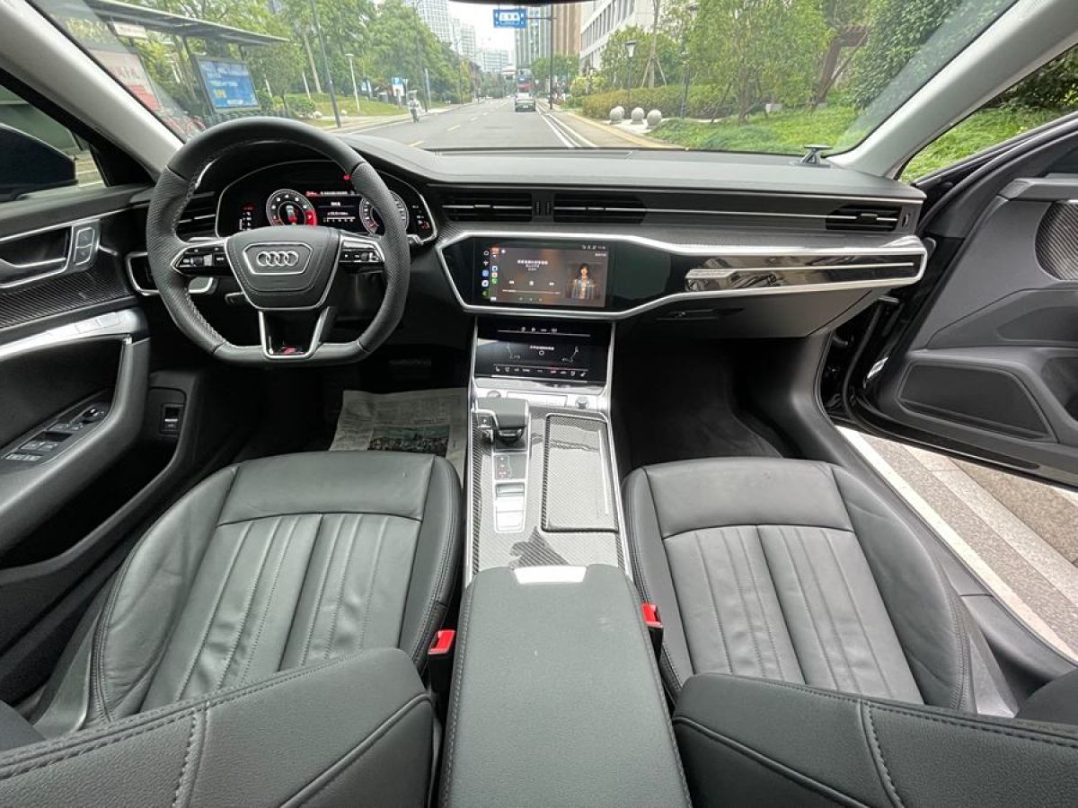 2022年3月奧迪 奧迪A6  2022款 allroad quattro 探索家 55 TFSI 尊享越野型