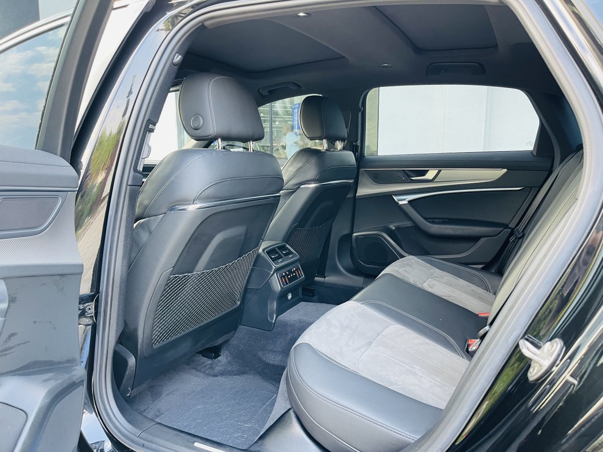 2022年1月奧迪 奧迪A6L  2021款 45 TFSI quattro 臻選動感型