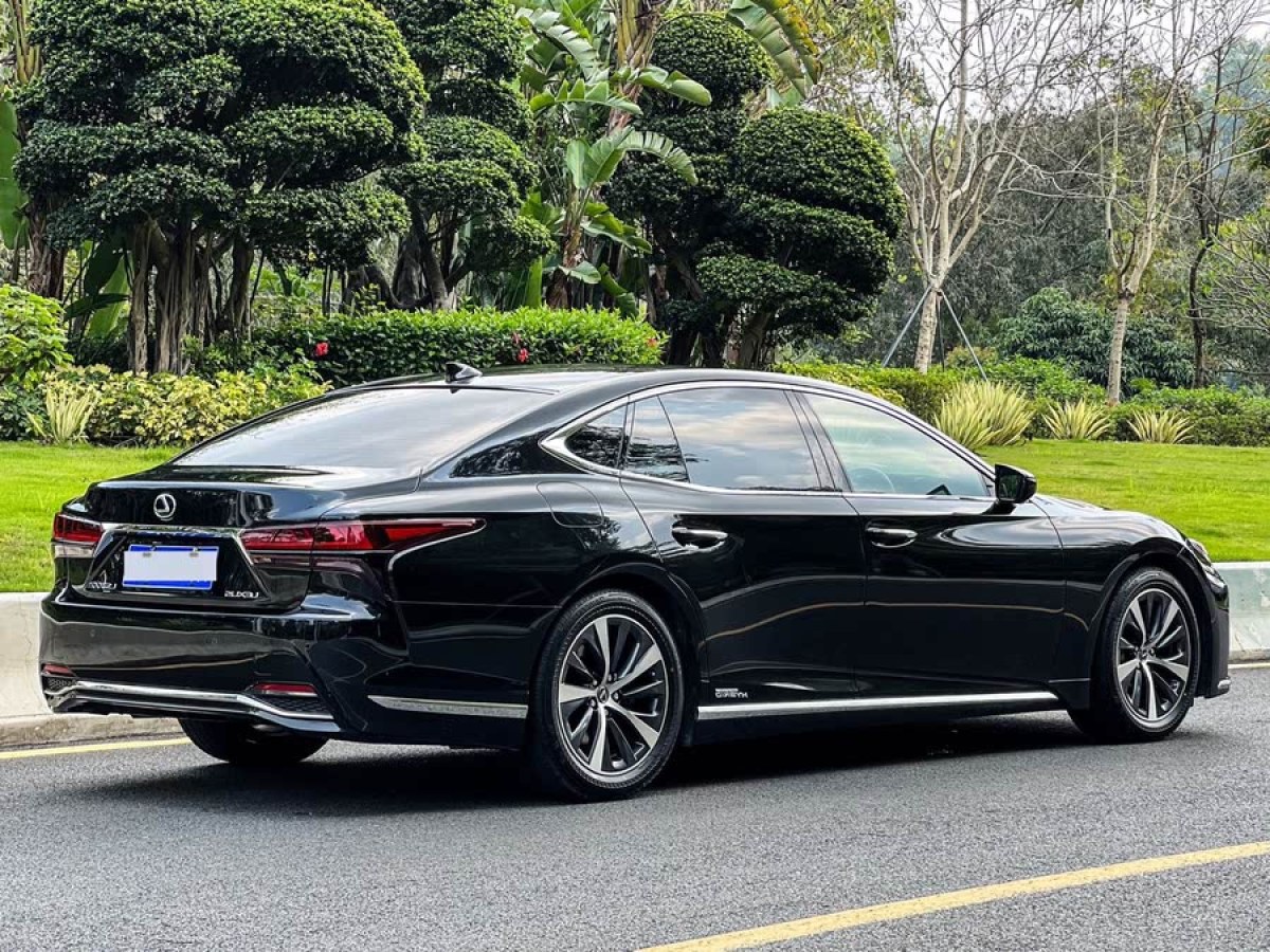 雷克薩斯 LS  2021款 500h 卓越版圖片