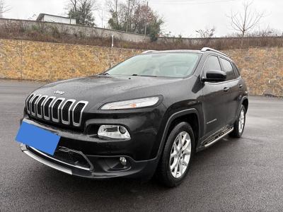 2019年1月 Jeep 自由光 2.0L 優(yōu)越版圖片