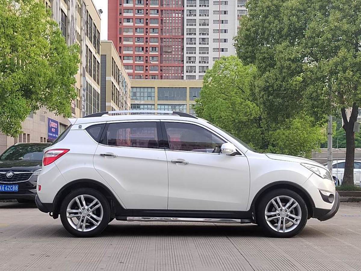 長安 CS35  2015款 1.6L 手動舒適型 國IV圖片