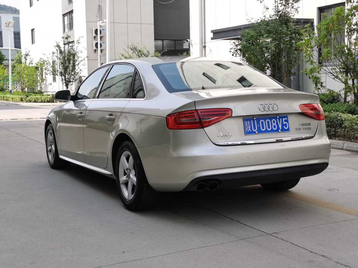 奧迪 奧迪A4L  2015款 35 TFSI 自動標(biāo)準(zhǔn)型圖片