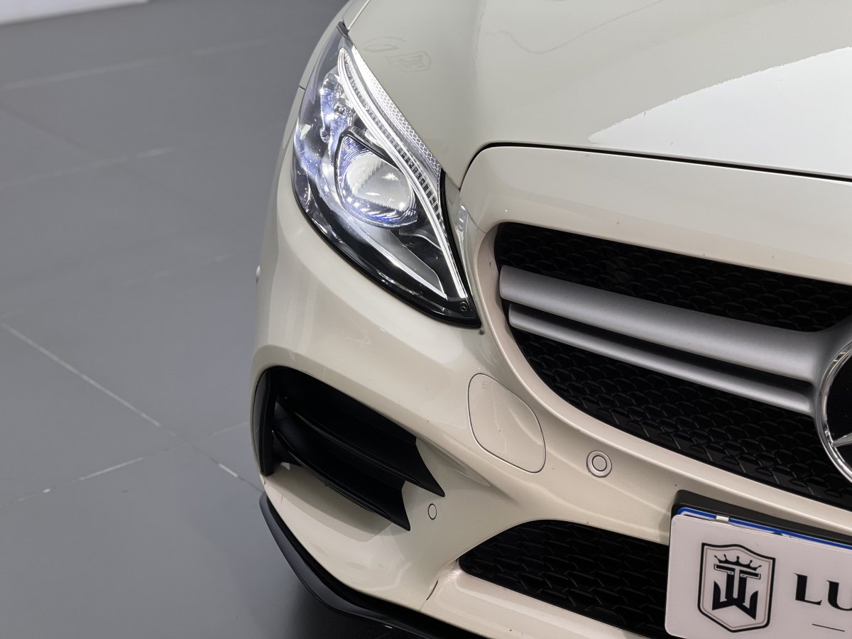 奔馳 奔馳C級(jí)AMG  2019款 AMG C 43 4MATIC 旅行轎車(chē) 特別版圖片