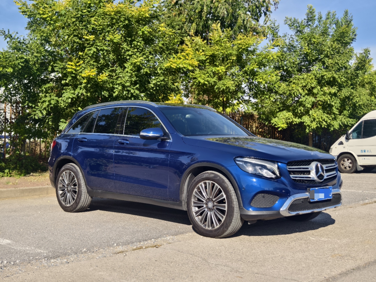 2016年6月奔馳 奔馳GLC  2016款 GLC 260 4MATIC 動(dòng)感型