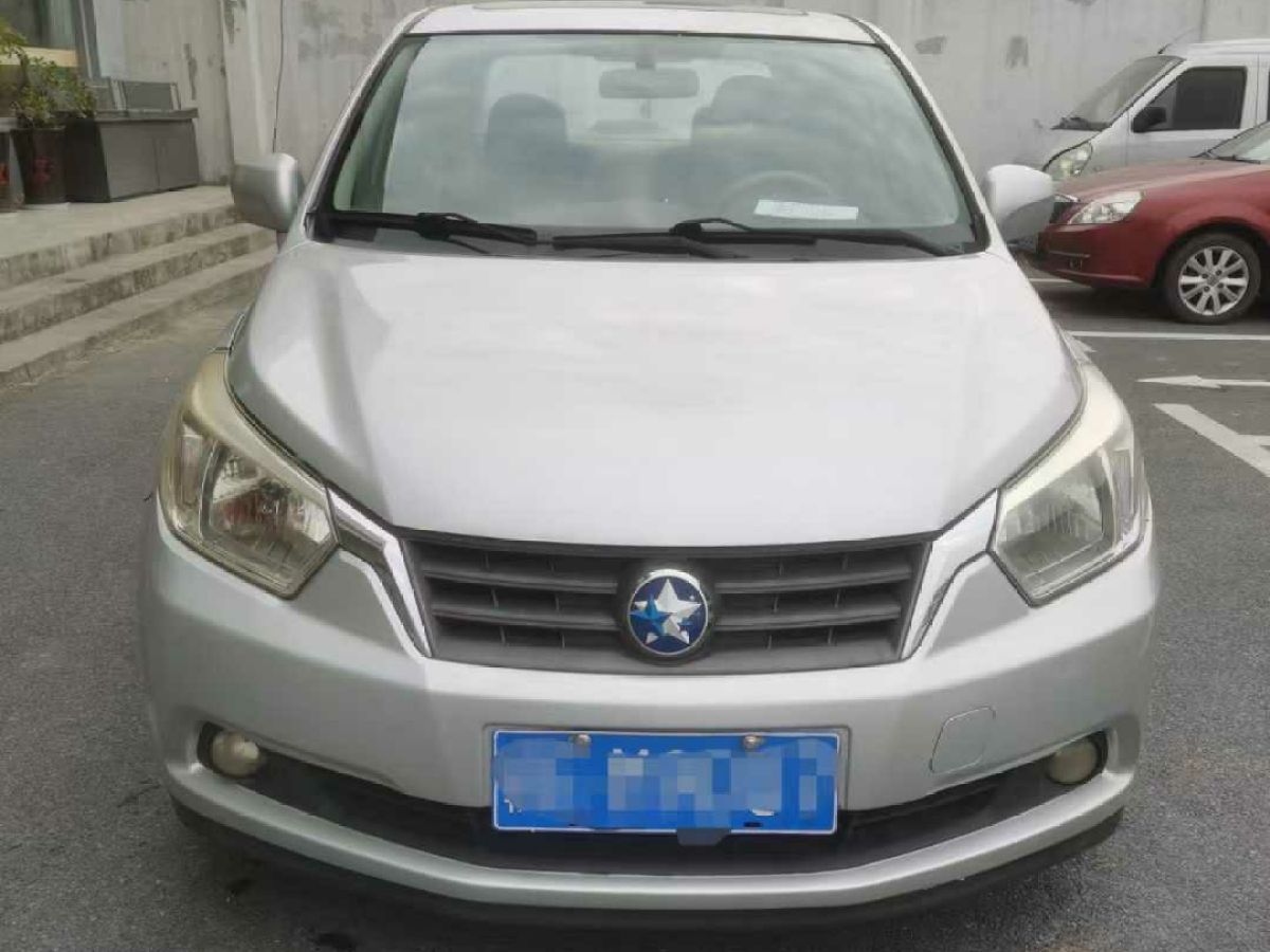 啟辰 D50  2013款 1.6L 手動時尚版圖片