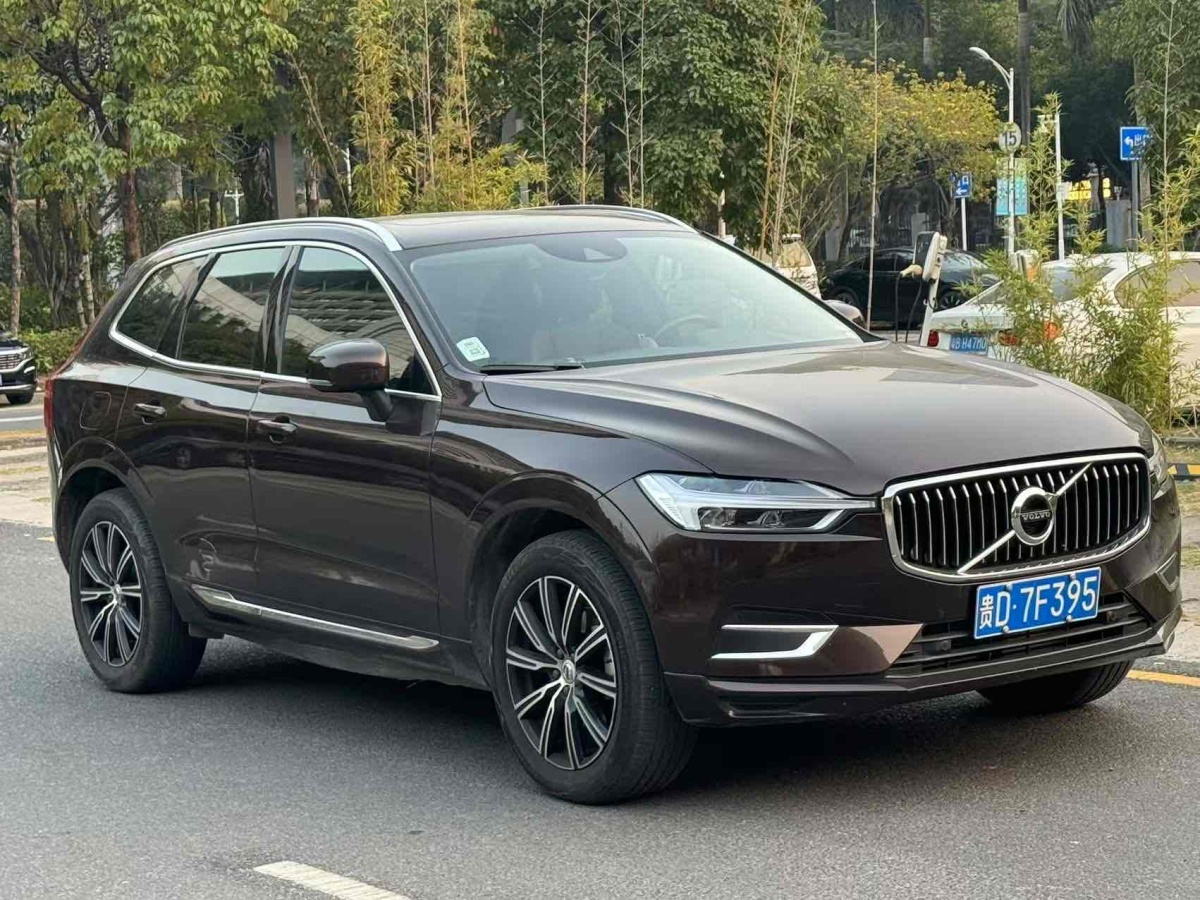 沃爾沃 XC60  2020款 T5 四驅(qū)智遠(yuǎn)豪華版圖片